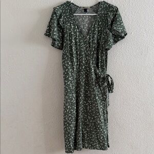 Universal Thread Dark Green Floral Midi Dress